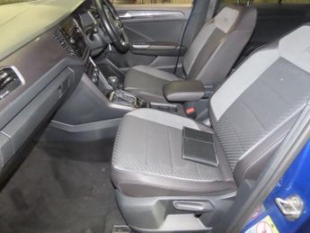 VOLKSWAGEN T-ROC 2.0 TSI GPF R-Line SUV 5dr Petrol DSG 4Motion Euro 6 (s/s) (190 