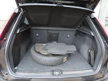 VOLVO XC40 1.5 T3 Inscription SUV 5dr Petrol Manual Euro 6 (s/s) (163 ps)