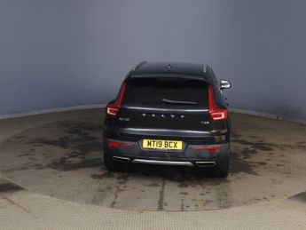 VOLVO XC40 1.5 T3 Inscription SUV 5dr Petrol Manual Euro 6 (s/s) (163 ps)