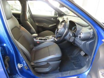 NISSAN JUKE 1.6 N-Connecta SUV 5dr Petrol Hybrid Auto Euro 6 (143 ps)