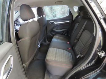 MG MG ZS 72.6kWh SE Long Range SUV 5dr Electric Auto (156 ps)
