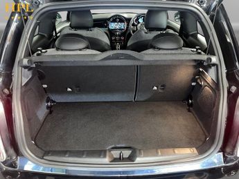 MINI Electric Hatch Cooper SE 32.6kWh Level 2 Hatchback 3dr Electric Auto (184 ps)