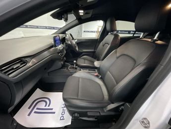 FORD FOCUS 1.0T EcoBoost ST-Line X Hatchback 5dr Petrol Manual Euro 6 (s/s)