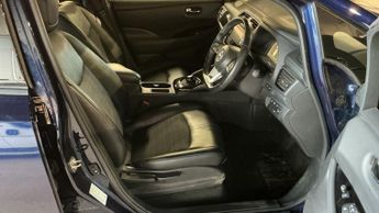 NISSAN LEAF 59kWh e+ N-Connecta Hatchback 5dr Electric Auto (217 ps)