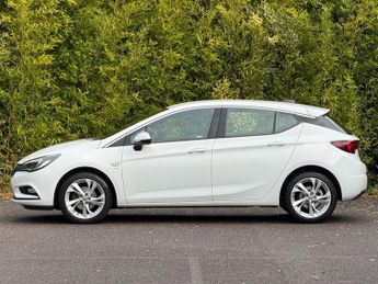 VAUXHALL ASTRA 1.4i Turbo SRi Hatchback 5dr Petrol Auto Euro 6 (s/s) (150 ps)