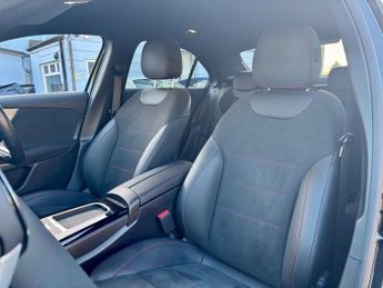 MERCEDES-BENZ A CLASS 1.3 A250e 15.6kWh AMG Line (Executive) Saloon 4dr Petrol Plug-in