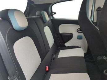 RENAULT TWINGO 1.0 SCe Play Hatchback 5dr Petrol Manual Euro 5 (70 ps)