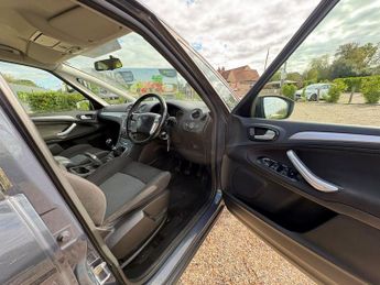 FORD S-MAX 1.6 TDCi Zetec MPV 5dr Diesel Manual Euro 5 (s/s) (115 ps)