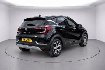 RENAULT CAPTUR 1.6 E-TECH techno SUV 5dr Petrol Hybrid Auto Euro 6 (s/s) (145 p
