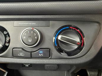 HYUNDAI I10 1.0 SE Connect Hatchback 5dr Petrol Auto Euro 6 (s/s) (67 ps)
