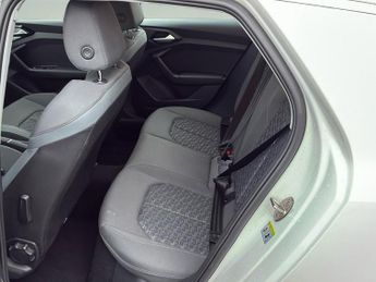 AUDI A1 1.5 TFSI 35 Sport Sportback 5dr Petrol S Tronic Euro 6 (s/s) (15
