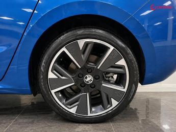 VAUXHALL Astra Electric 54kWh Ultimate Hatchback 5dr Electric Auto (156 ps) 360 Degree P