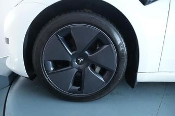 TESLA Model 3 Saloon 4dr Electric Auto RWD (241 bhp)
