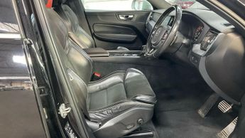 VOLVO XC60 2.0 D4 R-Design SUV 5dr Diesel Auto AWD Euro 6 (s/s) (190 ps)