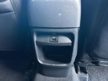NISSAN JUKE 1.0 DIG-T Tekna SUV 5dr Petrol DCT Auto Euro 6 (s/s) (114 ps)