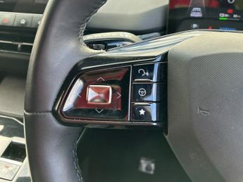 MG MG4 64kWh Trophy Long Range Hatchback 5dr Electric Auto (203 ps)