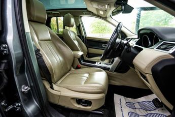 LAND ROVER DISCOVERY SPORT 2.2 SD4 HSE SUV 5dr Diesel Auto 4WD Euro 5 (s/s) (190 ps)
