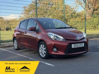 Toyota Yaris 1.5 VVT-h T4 Hatchback 5dr Petrol Hybrid CVT Euro 5 (101 ps)
