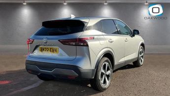 NISSAN QASHQAI 1.3 DIG-T MHEV N-Connecta SUV 5dr Petrol Hybrid Manual Euro 6 (s
