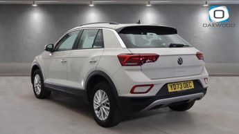 VOLKSWAGEN T-ROC 1.5 TSI Life SUV 5dr Petrol DSG Euro 6 (s/s) (150 ps)
