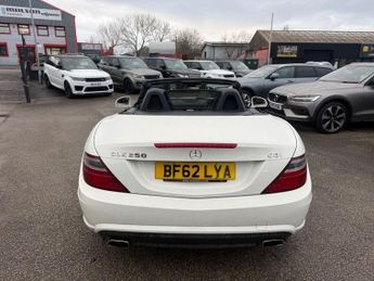 MERCEDES-BENZ SLK 2.1 SLK250 CDI BlueEfficiency AMG Sport Convertible 2dr Diesel G