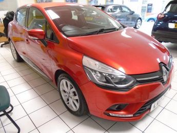 Renault Clio 1.5 dCi Dynamique Nav Hatchback 5dr Diesel Manual Euro 6 (s/s) (