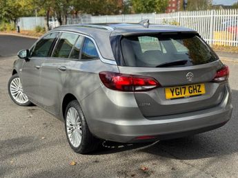 VAUXHALL ASTRA 1.6 CDTi Elite Nav Sports Tourer 5dr Diesel Auto Euro 6 (136 ps)