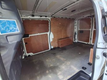 MERCEDES-BENZ VITO 2.0 116 CDI Progressive Panel Van 5dr Diesel G-Tronic RWD L3 Eur