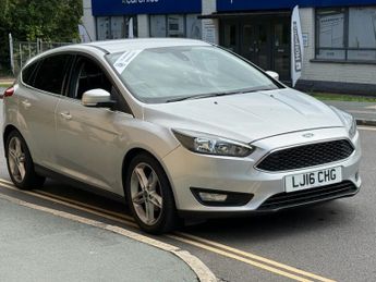 FORD FOCUS 1.0T EcoBoost Zetec Hatchback 5dr Petrol Manual Euro 5 (s/s) (10