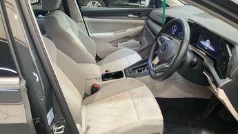 VOLKSWAGEN GOLF 2.0 TDI Style Hatchback 5dr Diesel DSG Euro 6 (s/s) (150 ps)