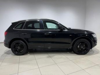 AUDI Q5 2.0 TDI S line Plus SUV 5dr Diesel S Tronic quattro Euro 6 (s/s)