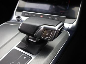 AUDI A6 AVANT 2.0 TDI 40 Sport Estate 5dr Diesel S Tronic Euro 6 (s/s) (204 ps