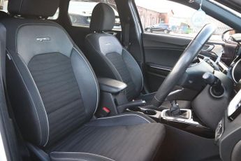 KIA CEED 1.5 T-GDi GT-Line Hatchback 5dr Petrol Manual Euro 6 (s/s) (158 