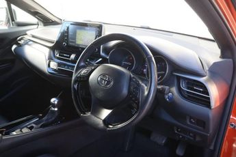 TOYOTA C-HR 2.0 VVT-h Orange Edition SUV 5dr Petrol Hybrid CVT Euro 6 (s/s) 