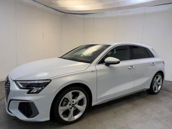 AUDI A3 1.5 TFSI 35 S line Sportback 5dr Petrol Manual Euro 6 (s/s) (150