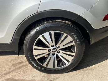 KIA SPORTAGE 2.0 CRDi KX-3 SUV 5dr Diesel Auto AWD Euro 5 (134 bhp)