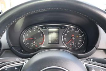 AUDI A1 1.0 TFSI S line Hatchback 3dr Petrol Manual Euro 6 (s/s) (Pan Ro