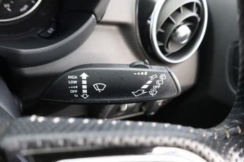 AUDI A1 1.0 TFSI S line Hatchback 3dr Petrol Manual Euro 6 (s/s) (Pan Ro