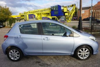 TOYOTA YARIS 1.33 Dual VVT-i TR Hatchback 5dr Petrol Manual Euro 5 (101 ps)