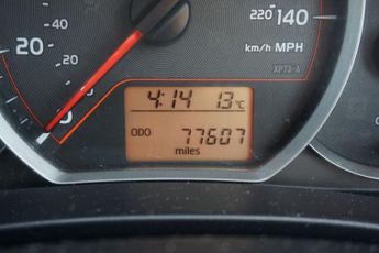 TOYOTA YARIS 1.33 Dual VVT-i TR Hatchback 5dr Petrol Manual Euro 5 (101 ps)
