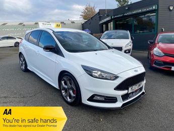 Ford Focus 2.0T EcoBoost ST-2 Hatchback 5dr Petrol Manual Euro 6 (s/s) (250