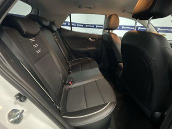 KIA STONIC 1.0 T-GDi MHEV GT-Line S SUV 5dr Petrol Hybrid Manual Euro 6 (s/
