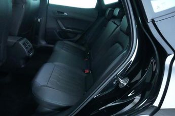 CUPRA FORMENTOR 1.4 eHybrid 12.8kWh V2 SUV 5dr Petrol Plug-in Hybrid DSG Euro 6 