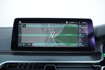 BMW 5 SERIES 2.0 520d MHT M Sport Saloon 4dr Diesel Hybrid Steptronic Euro 6 