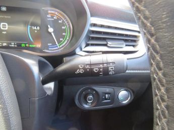 MG MG5 52.5kWh Exclusive Estate 5dr Electric Auto (156 ps)