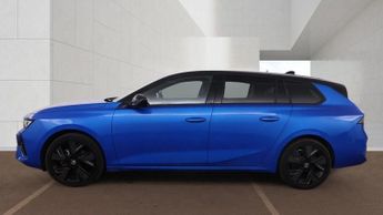 VAUXHALL Astra Electric 54kWh GS Sports Tourer 5dr Electric Auto (156 ps)