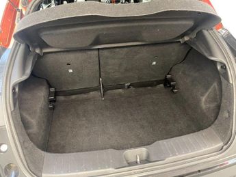 NISSAN JUKE 1.0 DIG-T Premiere Edition SUV 5dr Petrol DCT Auto Euro 6 (s/s) 