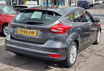 FORD FOCUS AUTOMATIC 1.6 TITANIUM 5d 124 BHP
