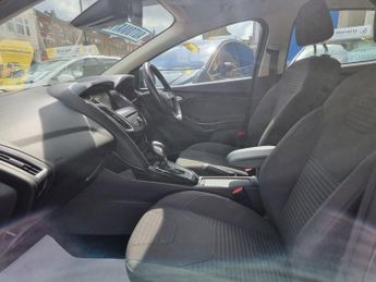 FORD FOCUS AUTOMATIC 1.6 TITANIUM 5d 124 BHP