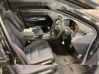 HONDA CIVIC 1.8 i-VTEC ES-T Hatchback 5dr Petrol Manual (155 g/km, 138 bhp)